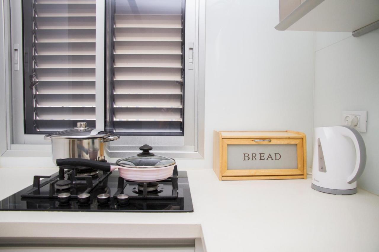 Apartments4You Etsel Bat Yam Bagian luar foto