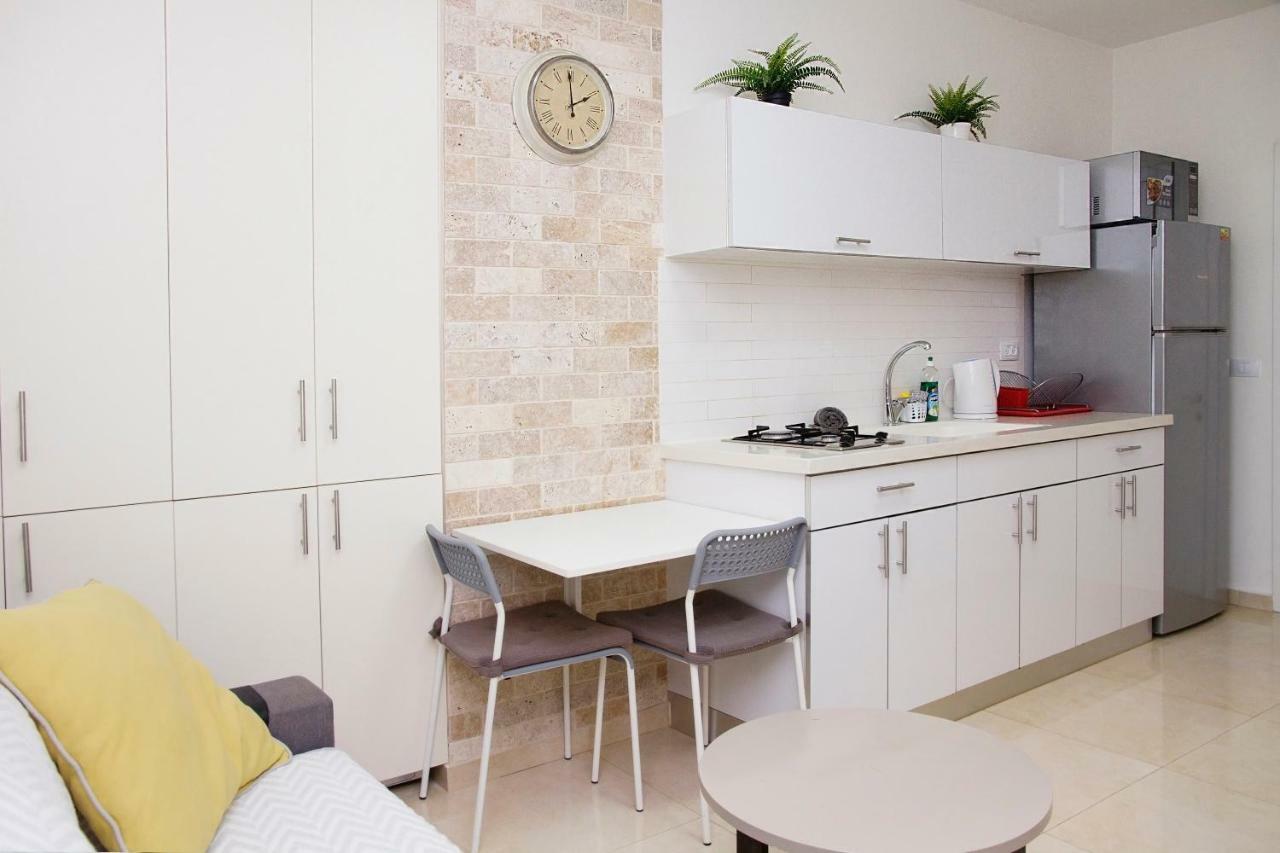 Apartments4You Etsel Bat Yam Bagian luar foto