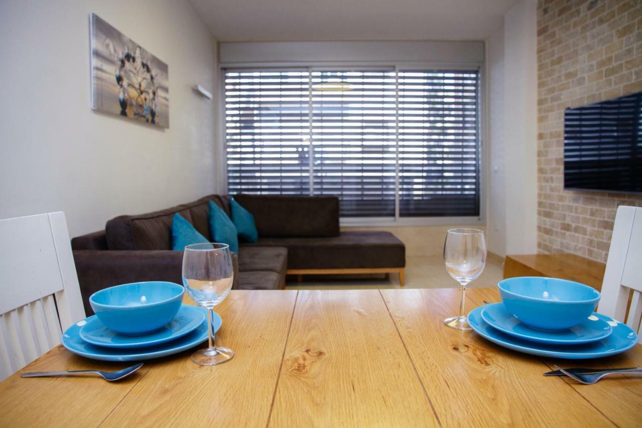 Apartments4You Etsel Bat Yam Bagian luar foto